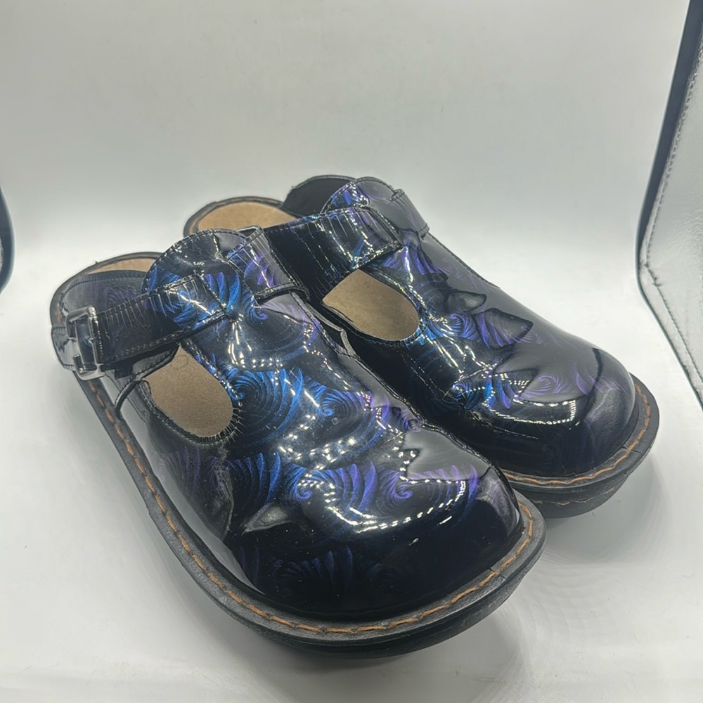 Ingaro Stock Happy Women’s Clogs